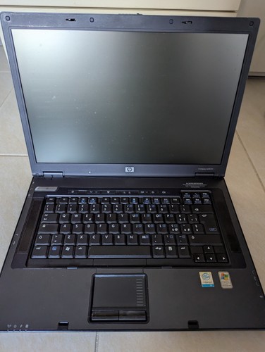 Compaq nx8220 notebook - hp,