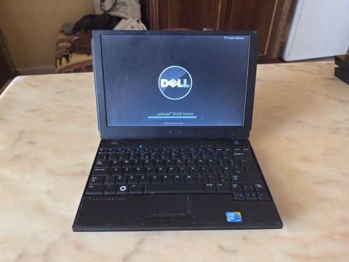 Dell latitude e4200 - dell,