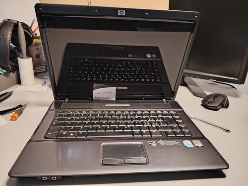 Notebook nero intel - hp, 14"